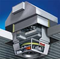 Рис. 3. Торговые центры оборудуются агрегатами, основная часть которых вынесена над кровлей
