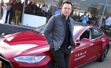 Ilon Musk can stay at the head of Tesla